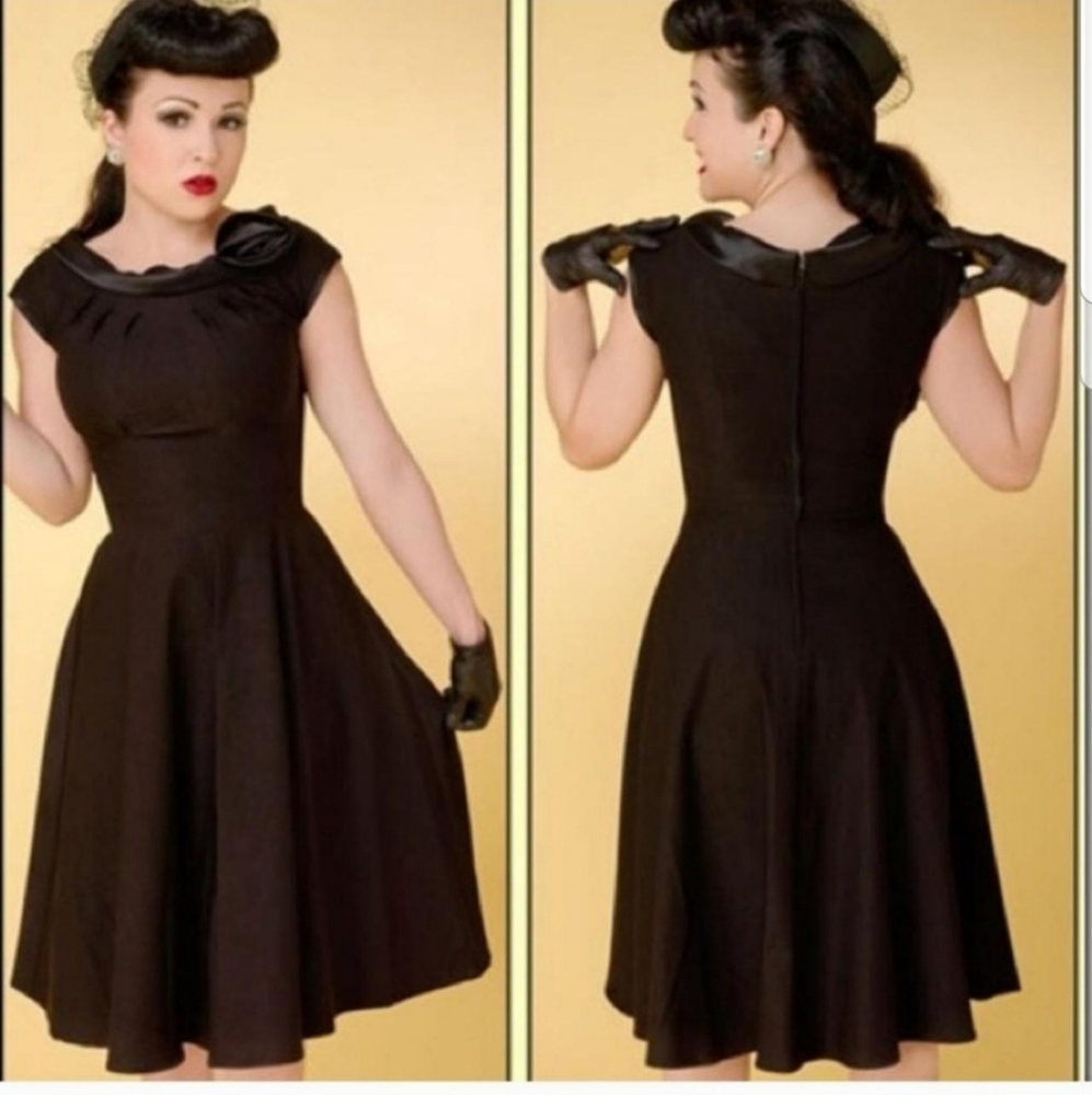Stop Staring! Clothing Deadstock Black Tiffany Swing Dress in size 12. BNWT.